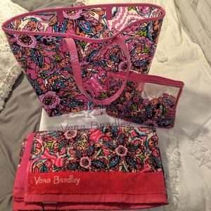 💗Small Vera Bradley Beach Set💗